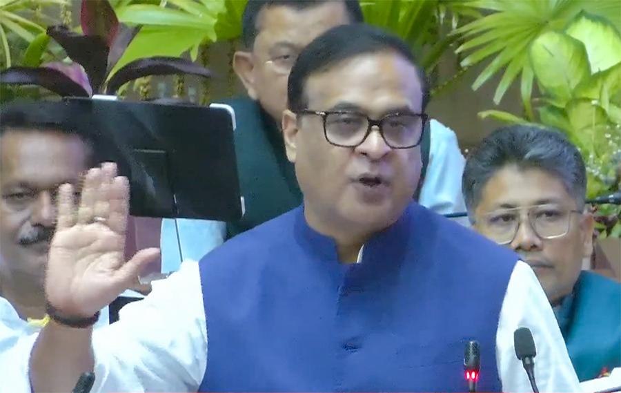 असम कैबिनेट विस्तार : सीएम हिमंता सरमा ने पुराने भरोसेमंद चेहरों पर जताया विश्वास, 12 मंत्री 5 जून को लेंगे शपथ