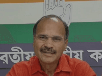 'संविधान बोलने की आजादी देता है', शर्मिष्ठा मामले में बोले अधीर रंजन चौधरी