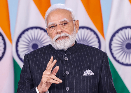 महाकवि सुब्रमण्यम भारती की जयंती पर प्रधानमंत्री मोदी और अमित शाह ने श्रद्धांजलि अर्पित की