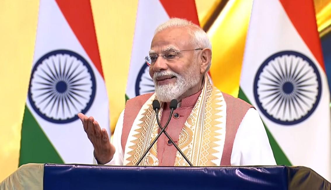 'कुछ-कुछ होता है' गाने का जिक्र कर पीएम मोदी बोले, 'भारत-इंडोनेशिया मिलकर 'बहुत कुछ' करेंगे'
