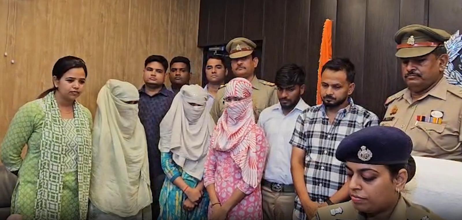 लखनऊ : ऑनलाइन नौकरी दिलाने के नाम पर ठगी करने वाले पांच जालसाज गिरफ्तार
