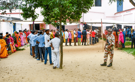 ईसीआई ने बंगाल के फलता निर्वाचन क्षेत्र में 'गंभीर चुनावी अपराधों' के चलते दोबारा चुनाव कराने का आदेश दिया