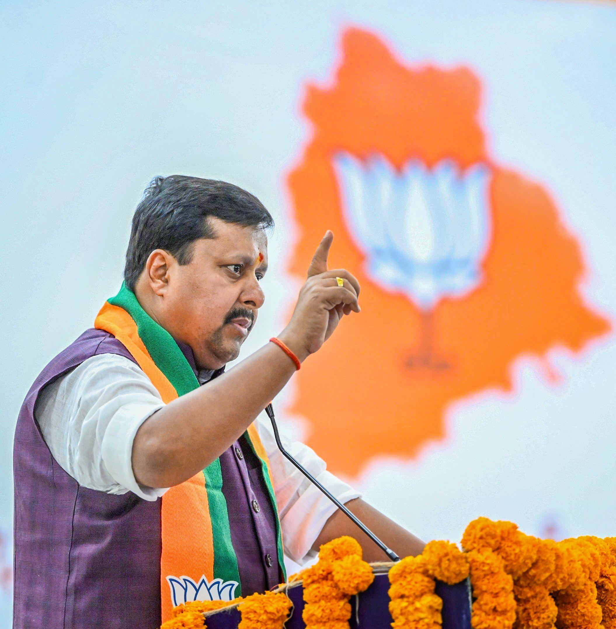 6-7 जुलाई को जम्मू-कश्मीर दौरे पर रहेंगे भाजपा अध्यक्ष नितिन नवीन, संगठनात्मक बैठक में लेंगे हिस्सा