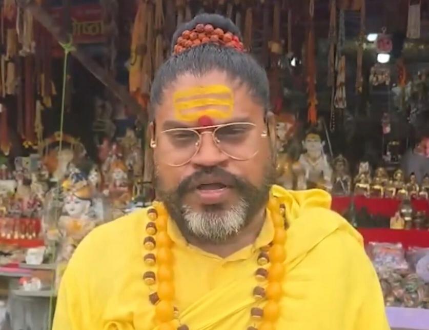 मथुरा में कृष्ण जन्मभूमि को लेकर स्वामी सच्चिदानंद का बड़ा बयान, कारसेवा का किया आह्वान