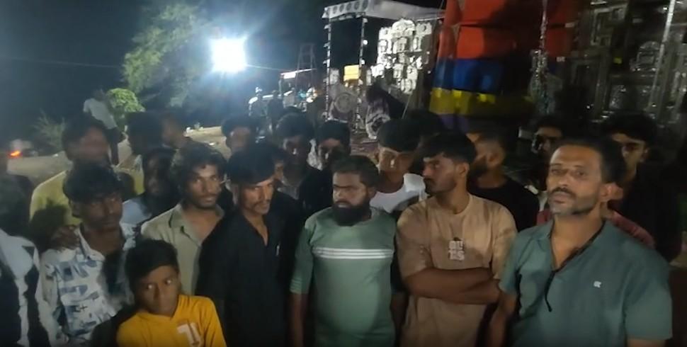 मध्य प्रदेश: रतलाम में ताजिया हाई-टेंशन बिजली लाइन से टकराया, तीन लोगों की मौत
