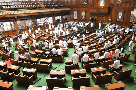'सभ्यता से बोलना सीखें': काउंसिल चेयरमैन ने कर्नाटक के सीएम के पॉलिटिकल सेक्रेटरी से कहा