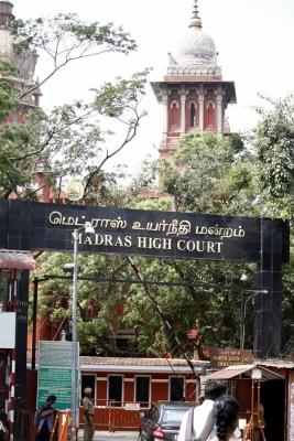 मद्रास हाईकोर्ट ने पेरंबूर चुनाव याचिका मामले में मुख्यमंत्री विजय को नया नोटिस जारी करने का दिया आदेश
