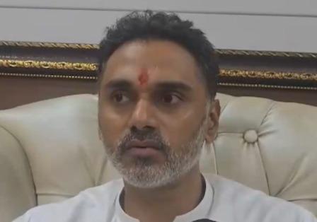 पीएम