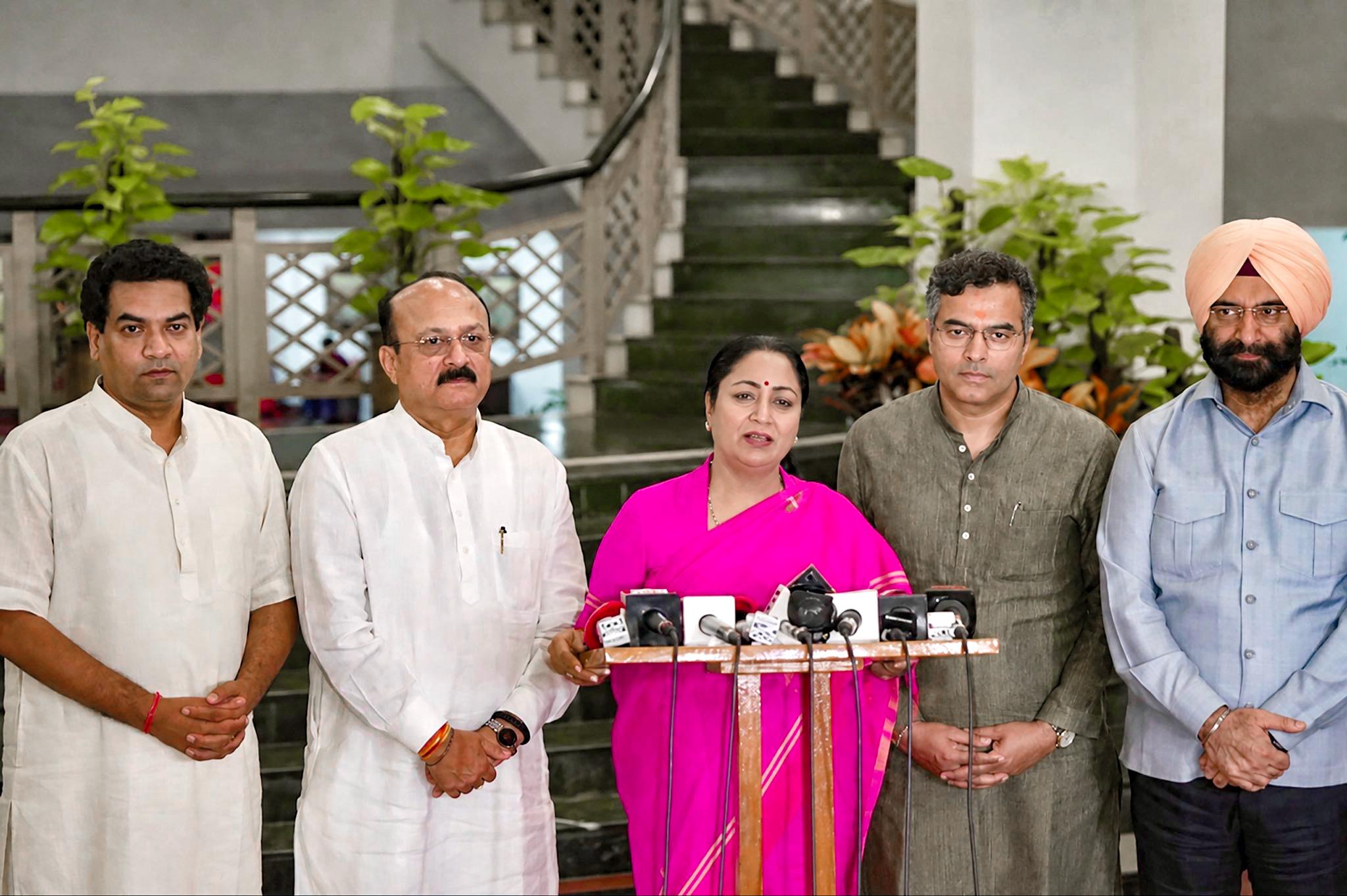 दिल्ली लक्ष्मी योजना: 1.54 लाख महिलाओं ने रजिस्ट्रेशन कराया, 10,723 आवेदन जमा