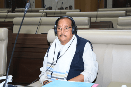 झारखंड में कांग्रेस कोटे के मंत्री राधाकृष्ण किशोर ने पार्टी नेतृत्व के खिलाफ खोला मोर्चा, सरकार के फैसलों पर भी उठाए सवाल