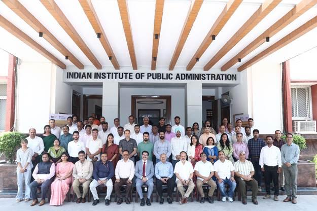 महिला सुरक्षा और लैंगिक समानता के लिए केंद्र की नई पहल, 'निर्भय चेतना' से प्रशिक्षित होंगे 17.5 लाख पुरुष जनप्रतिनिधि