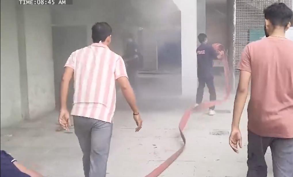 गुजरात सचिवालय ब्लॉक के बेसमेंट में आग लगी, सरकार का दावा- सुरक्षित है डिजिटल रिकॉर्ड