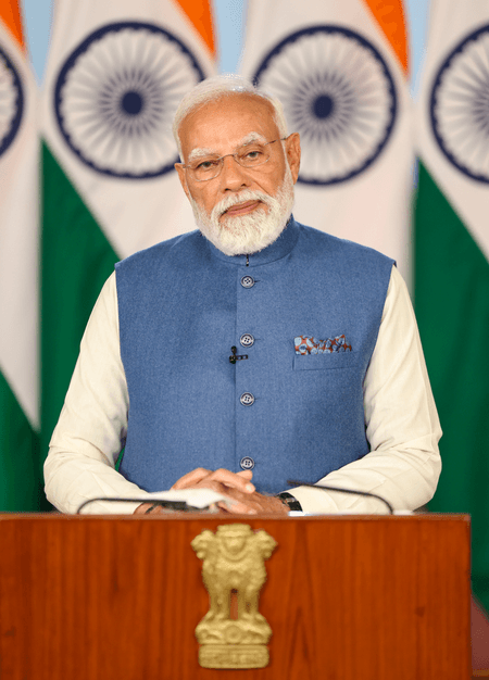 'तारीफ के काबिल काम', पीएम मोदी ने संथाली भाषा में संविधान जारी होने की तारीफ की