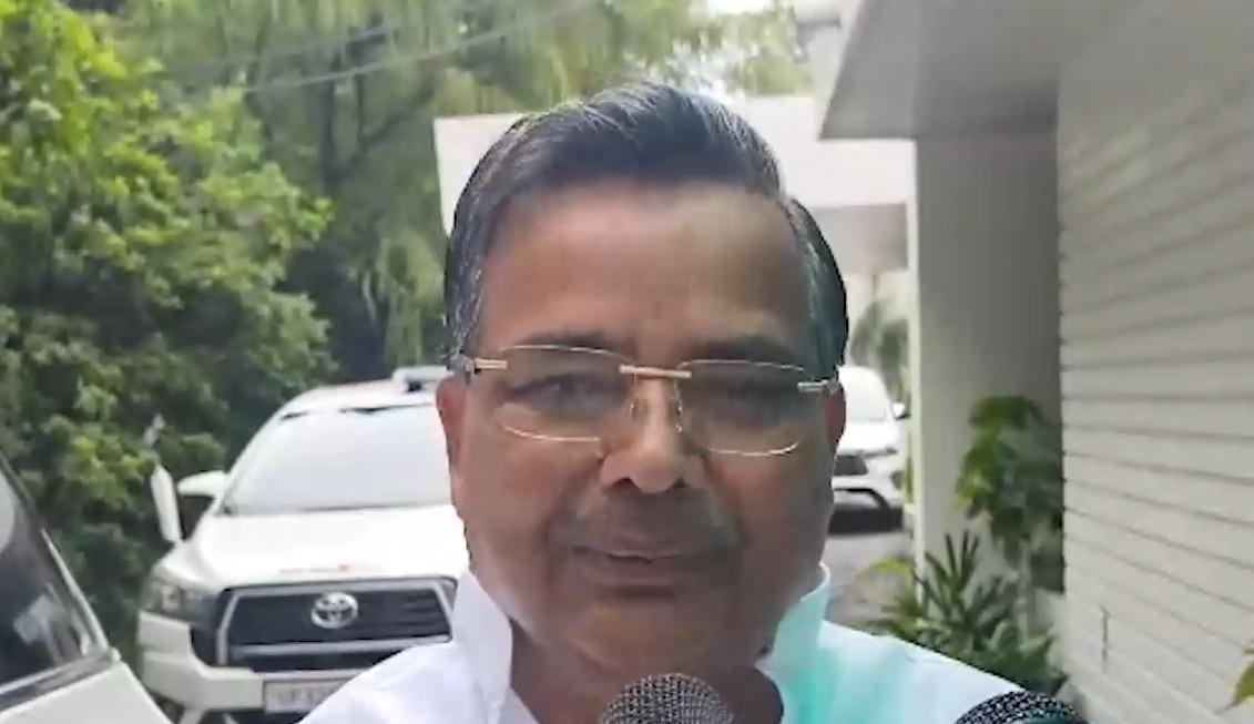 महिला,