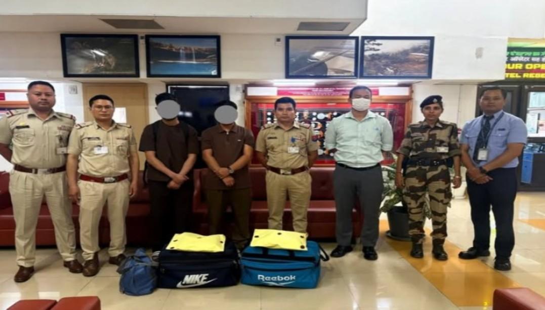 इंफाल एयरपोर्ट पर सीआईएसएफ की बड़ी कार्रवाई, यात्रियों से चार किलो से अधिक संदिग्ध हेरोइन बरामद