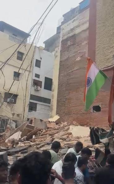 दक्षिण