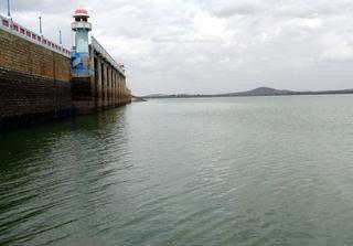 लोअर भवानी डैम में घटे जलस्तर के चलते तमिलनाडु सरकार ने सिंचाई के लिए पानी छोड़ने से किया इनकार