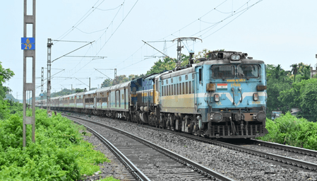 भारतीय रेलवे चलाएगी क्रिसमस और नए साल के दौरान तीन जोड़ी विशेष ट्रेनें
