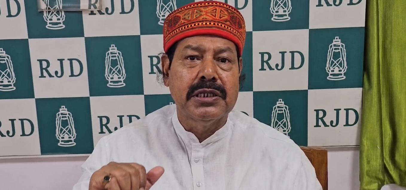 बिहार: राजद में बढ़ी अंदरूनी खींचतान की चर्चा, भाई वीरेंद्र के बयान से सियासी हलचल तेज