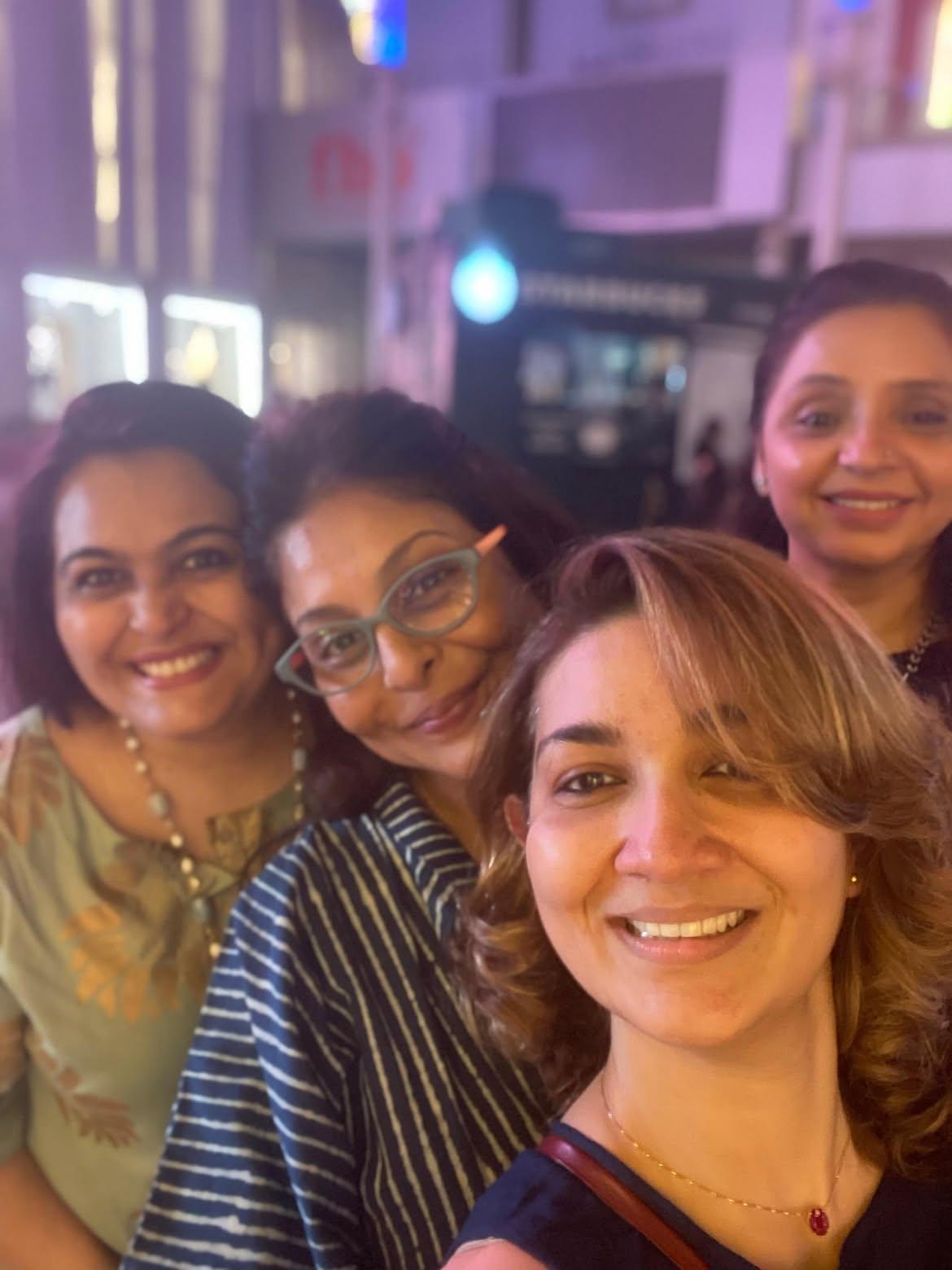 फ्रेंडशिप डे पर छलके शेफाली शाह के जज्बात, बोलीं-सच्चे दोस्त हर हाल में साथ निभाते हैं