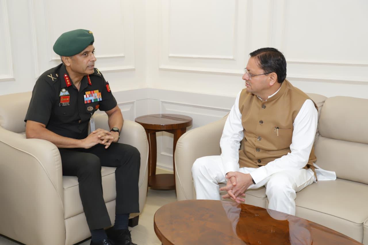 सीएम धामी से मिले महानिदेशक एनसीसी, विस्तार और आधुनिक आधारभूत संरचना के विकास पर हुई चर्चा