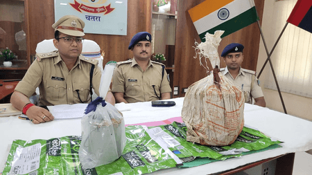 झारखंड के चतरा में डेढ़ करोड़ का अफीम और अन्य मादक पदार्थ जब्त
