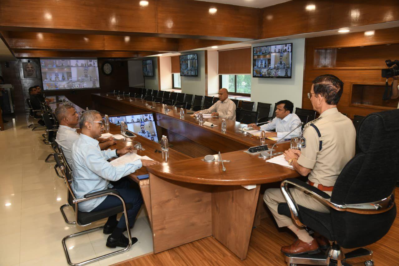 गुजरात पुलिस ने मुहर्रम के जुलूसों के लिए संवेदनशील इलाकों में चौकसी बढ़ाई