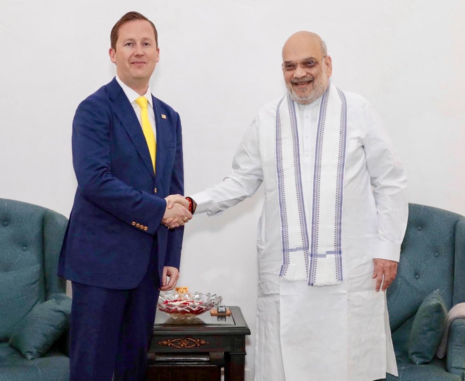 अमेरिकी राजदूत गोर की केंद्रीय गृहमंत्री अमित शाह से मुलाकात, आतंकवाद और नशीले पदार्थों समेत कई मुद्दों पर हुई चर्चा