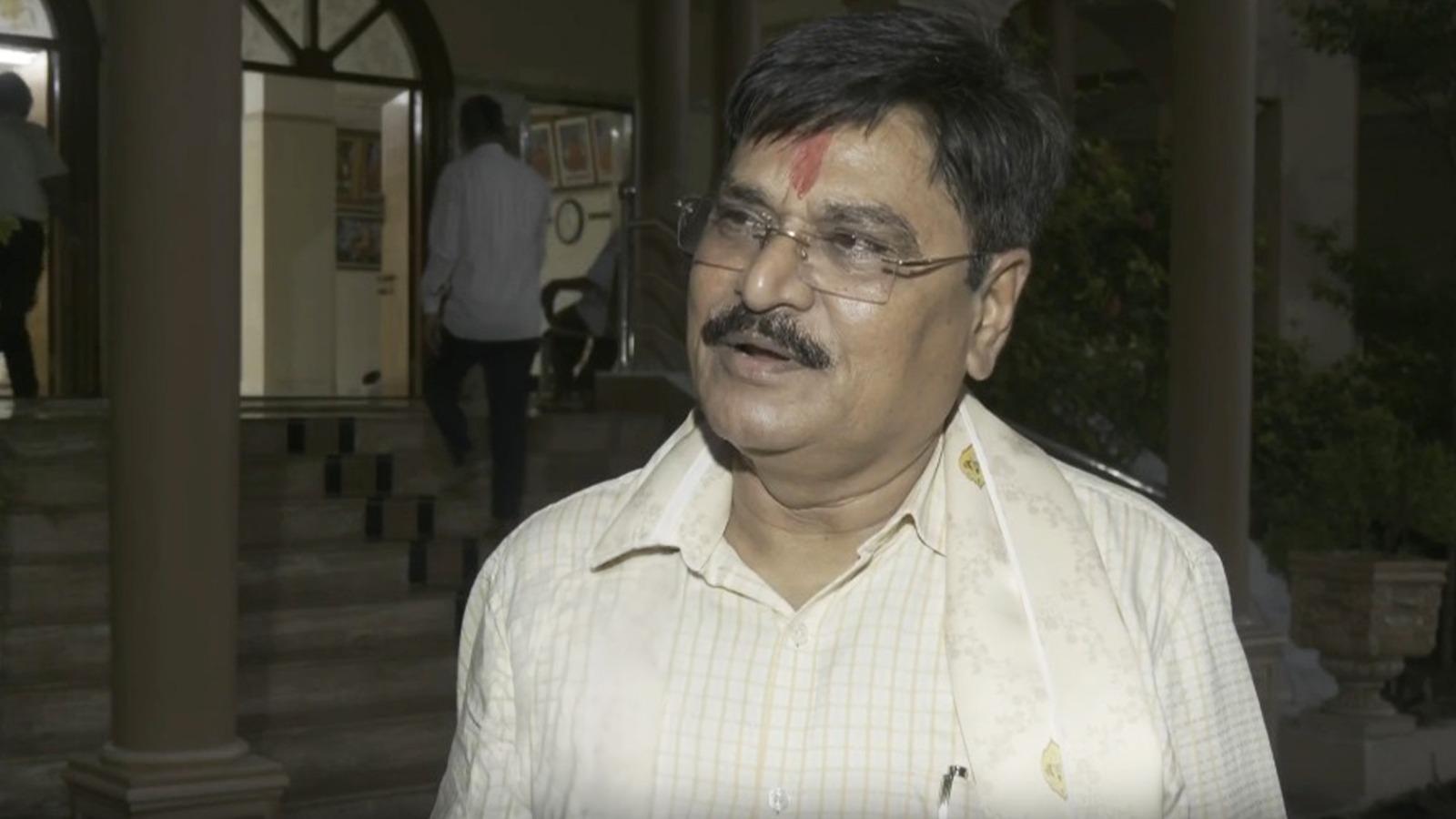 उत्तर