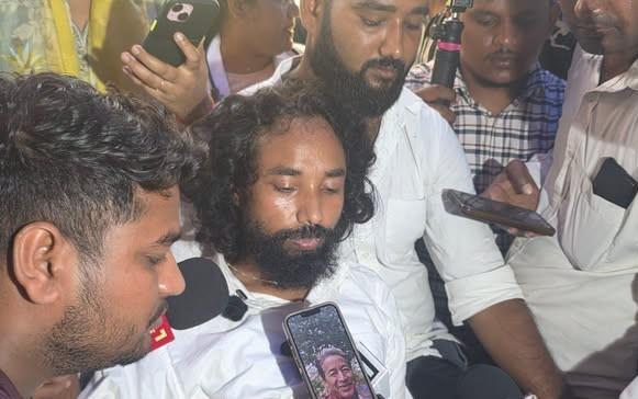 झारखंड छात्र आंदोलन: चौथे दिन अनशनकारी छात्र नेता ने वांगचुक के आग्रह पर ग्रहण किया जल, भूख हड़ताल जारी