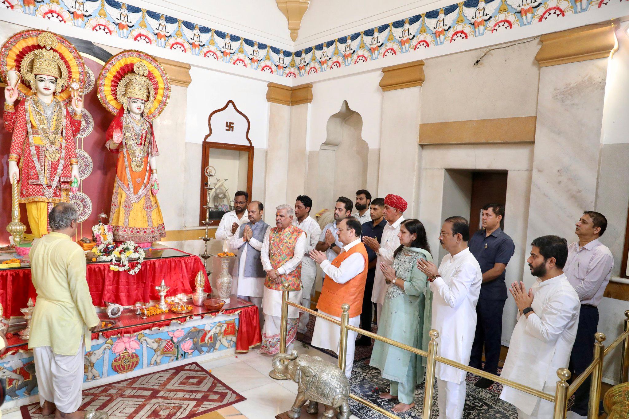 पीएम मोदी के 12 वर्ष पूरे होने पर बिरला मंदिर में विशेष पूजा, जे.पी. नड्डा बोले-स्वर्णिम अक्षरों में दर्ज होने वाला ऐतिहासिक दिन