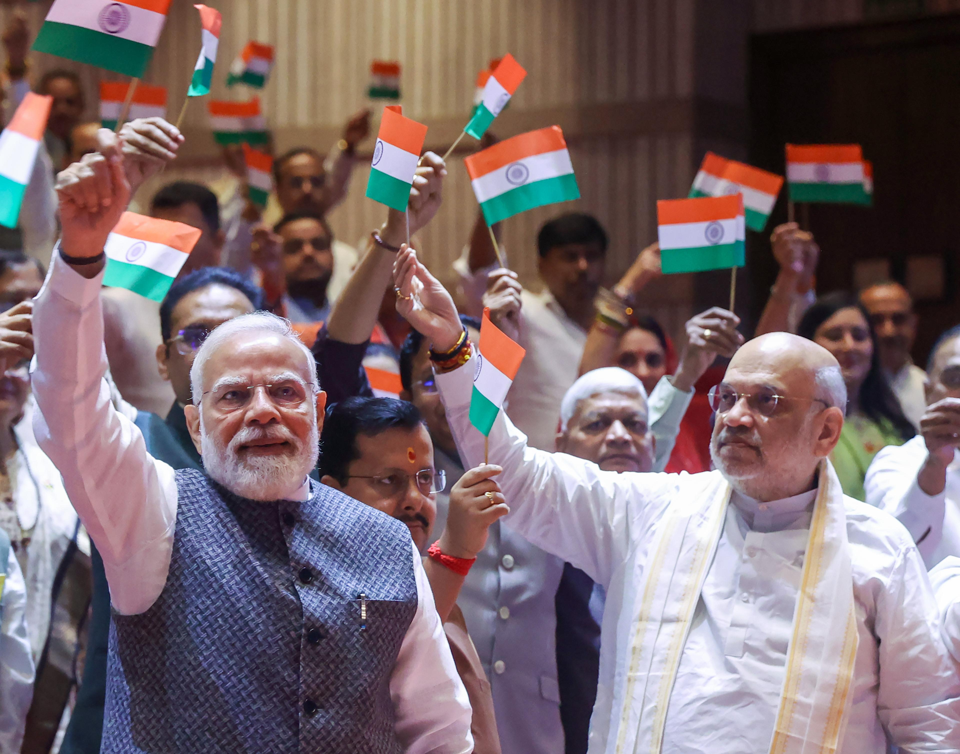 ''मंगल मिलन' के जरिए सांसदों से संवाद करते हैं पीएम मोदी', बांसुरी स्वराज ने बताई पहल की खासियत