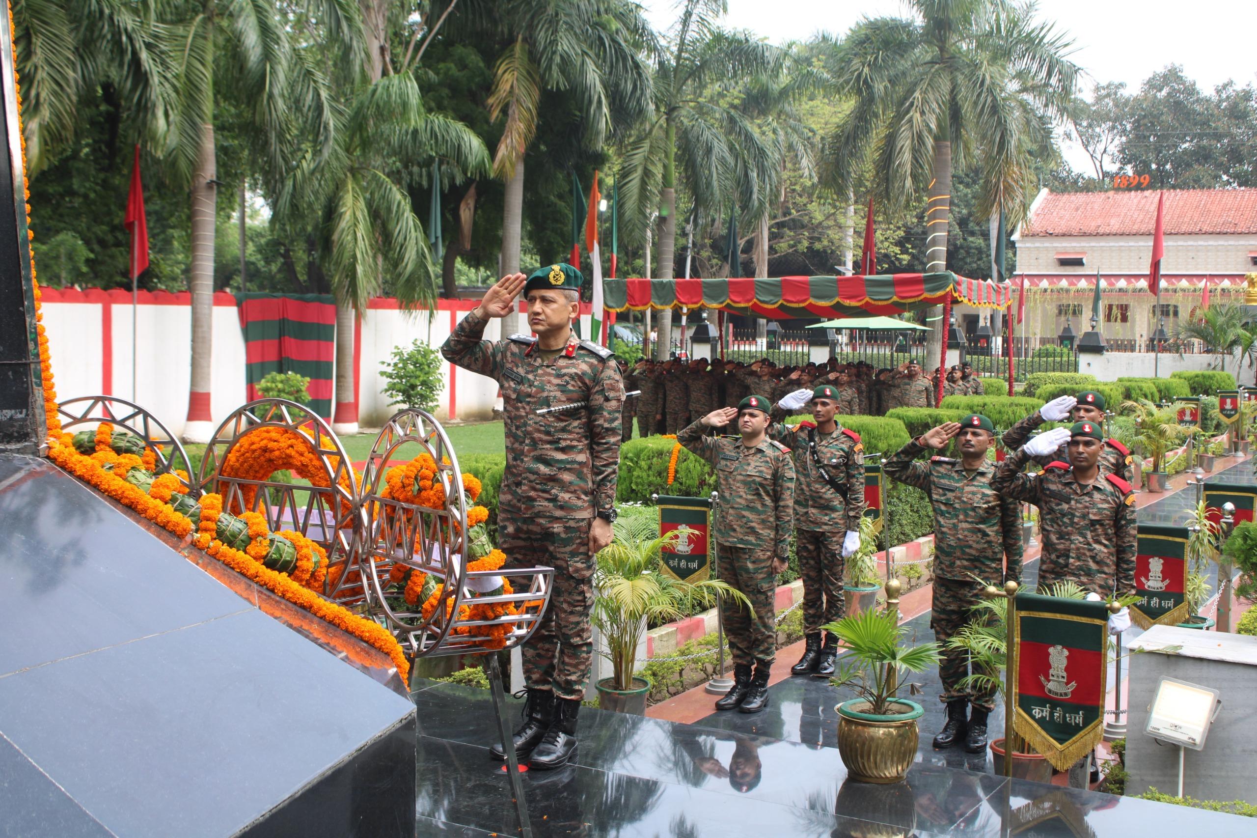बिहार रेजिमेंटल सेंटर में 24 राष्ट्रीय राइफल्स बटालियन का 33वां स्थापना दिवस मनाया गया
