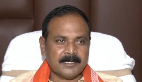 ‘कुछ