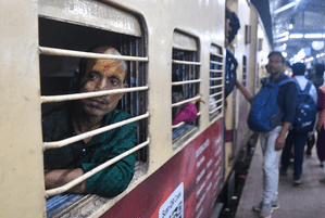 इंडिगो संकट: दक्षिणी रेलवे ने स्पेशल ट्रेनें चलाने की घोषणा की, अतिरिक्त कोच जोड़े गए