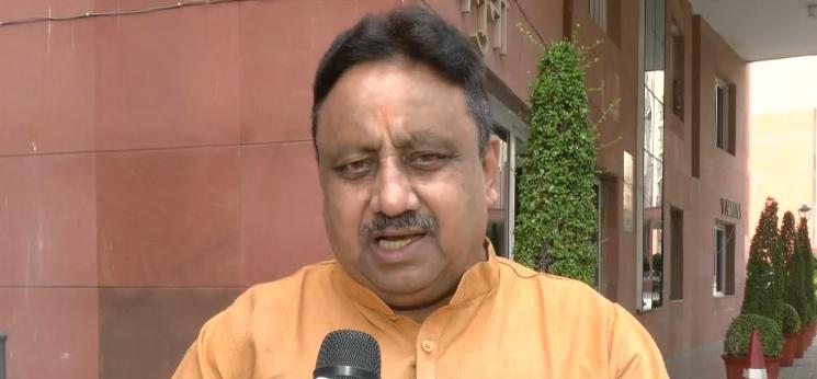 cm-rekha-gupta-ka-faisla-swagatyogya-avaidh-aur-jarjar-imaraton-ke-khilaf-ho-sakht-karvai-praveen-khandelwal