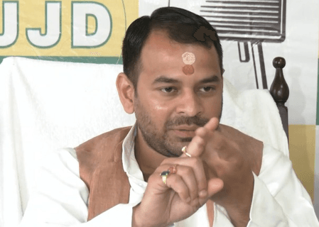 ‘भारत से डरता है पाकिस्तान’, भारत-पाक मैच पर बोले तेजप्रताप यादव