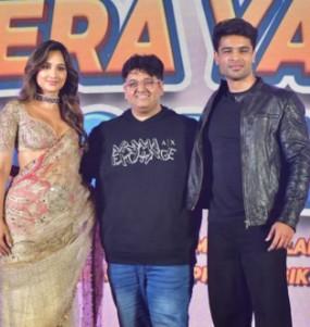 मिलाप जावेरी ने अमन और आकांक्षा की तारीफ में लिखे कसीदे-'आपके टैलेंट को कोई रोक नहीं सकता'