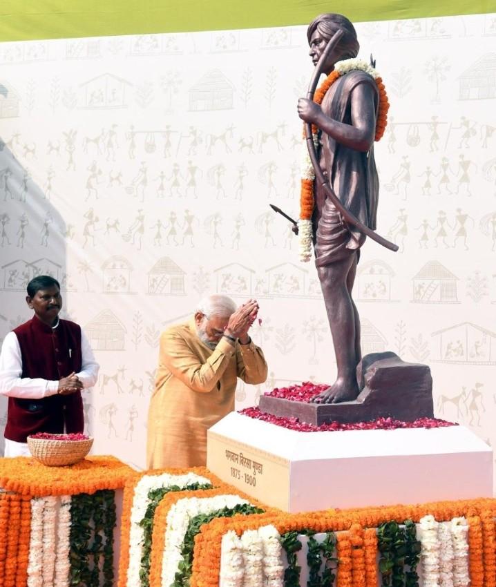 बिरसा मुंडा के बलिदान दिवस पर पीएम मोदी ने किया नमन, बोले- 'हर पीढ़ी में राष्ट्रभक्ति का संचार करेगी उनकी गाथा'