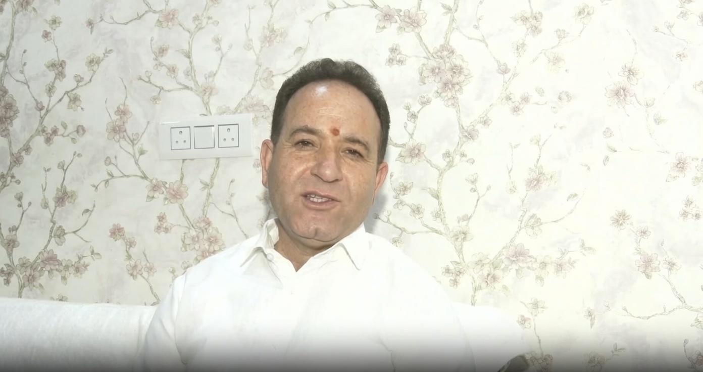 भारत-पाकिस्तान वार्ता की पैरवी करने वालों पर भड़के जम्मू-कश्मीर के एलओपी सुनील शर्मा, बोले- 'ये गंभीर विषय'