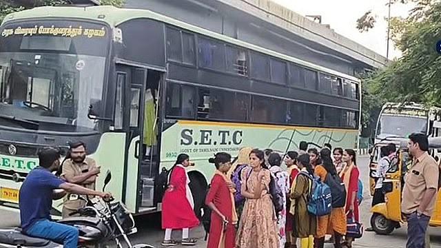 कावेरी विवाद के बीच तमिलनाडु से कर्नाटक जाने वाली बस सेवाएं अस्थायी रूप से बंद, होसुर सीमा पर सुरक्षा कड़ी