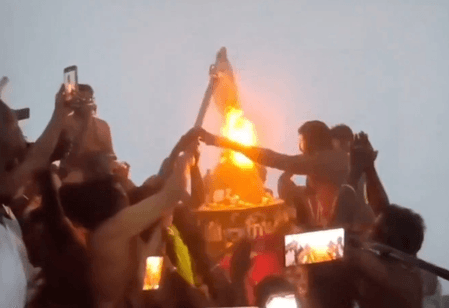 सुप्रीम कोर्ट ने तिरुपरनकुंद्रम दीपम मामले में मद्रास हाईकोर्ट के आदेश पर रोक लगाने से किया इनकार