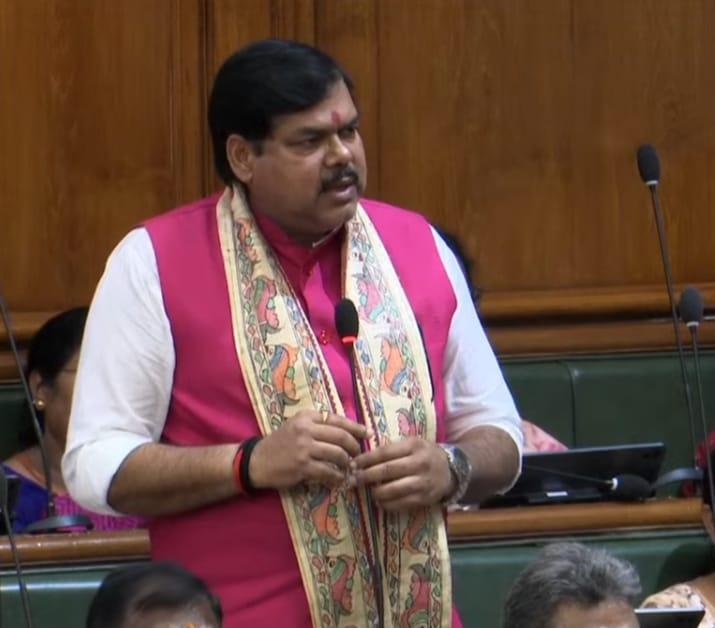 बिहार विधानसभा में शिक्षक रिक्तियों से लेकर भवनहीन स्कूलों के उठे मुद्दे, मुख्यमंत्री ने दिया जवाब