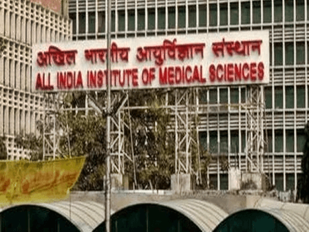 पुरी में आग के हवाले की गई 15 वर्षीय लड़की की दिल्ली एम्स में मौत, ओडिशा सीएम ने जताया शोक
