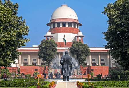 आवारा कुत्तों के काटने और हादसों से जुड़े मुद्दे पर सुप्रीम कोर्ट सख्त, गुरुवार को जारी रहेगी सुनवाई
