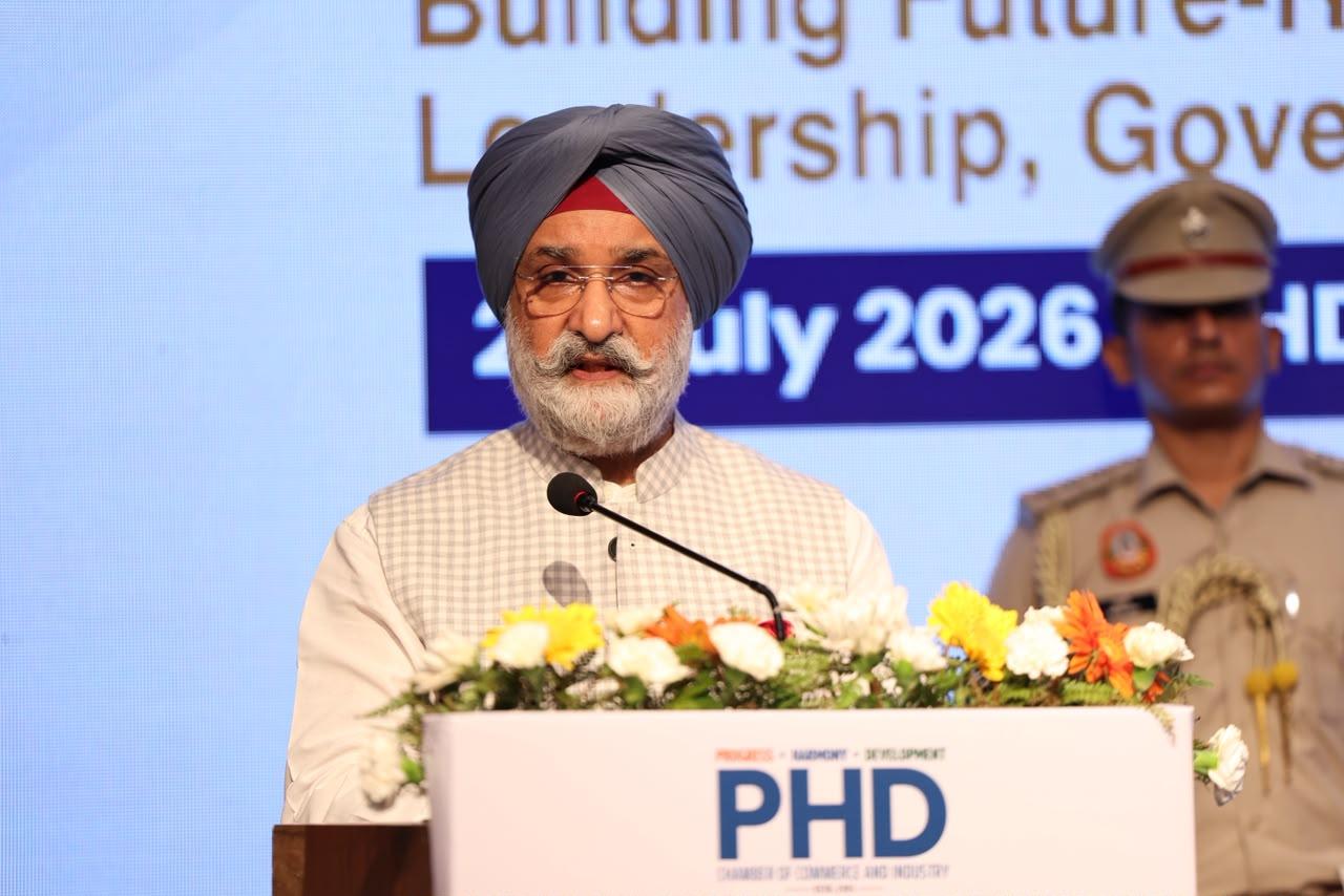 दिल्ली: उपराज्यपाल ने स्कूलों की सुरक्षा में भविष्योन्मुखी नजरिया अपनाने पर दिया जोर
