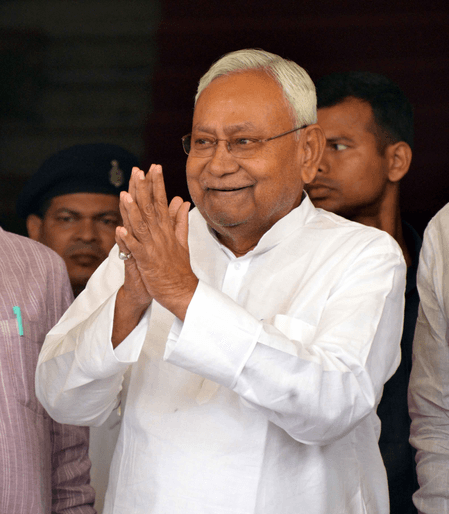 सीएम नीतीश कुमार का ऐलान, ‘पत्रकार सम्मान पेंशन योजना’ के तहत 6 हजार की जगह मिलेंगे 15 हजार
