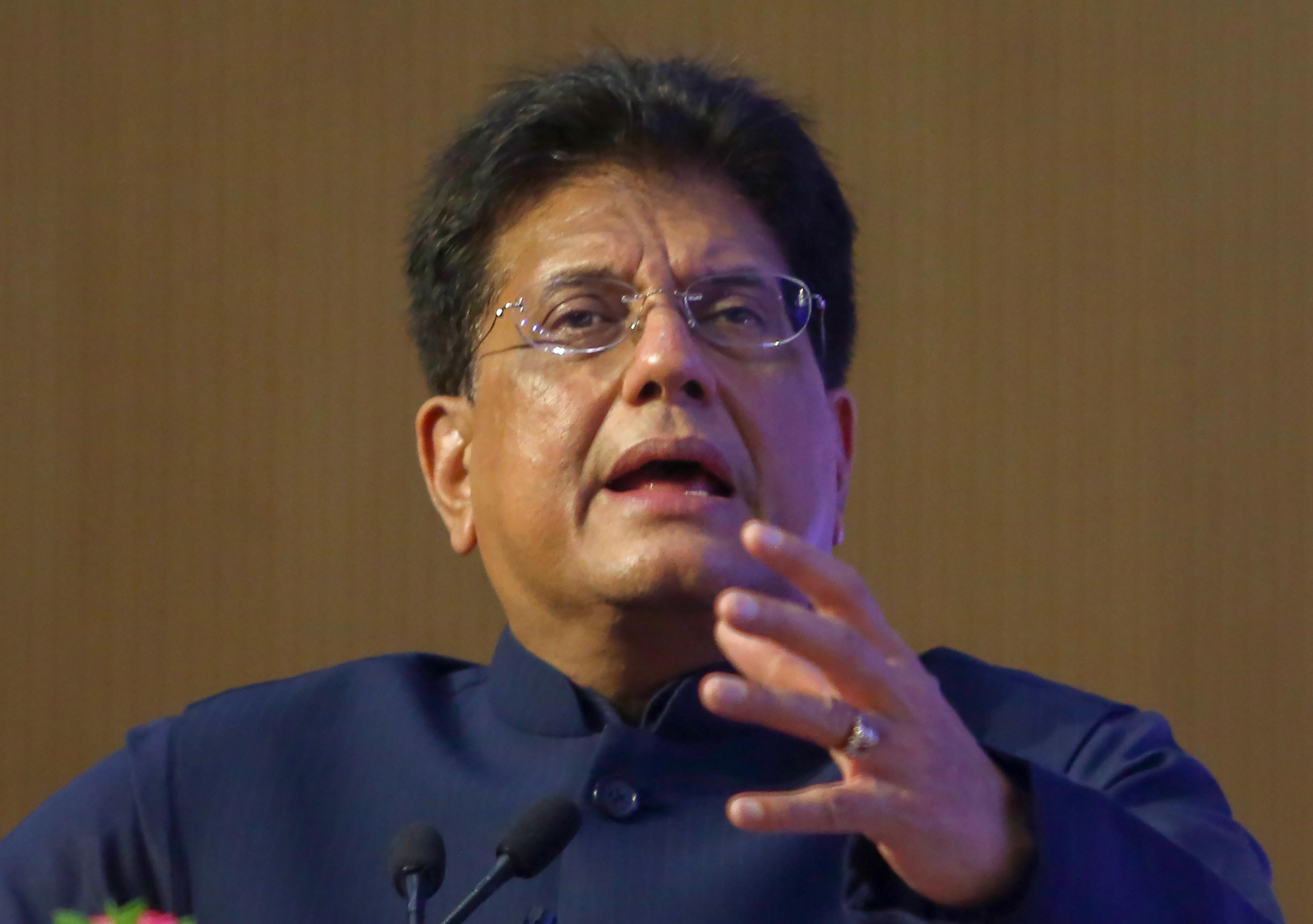 हाइड्रोजन ट्रेन की शुरुआत देश की ग्रीन मोबिलिटी यात्रा के लिए ऐतिहासिक क्षण : पीयूष गोयल