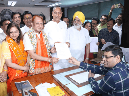 दिल्ली मेयर चुनाव : भाजपा उम्मीदवार प्रवेश वाही ने चुनाव न लड़ने पर 'आप' पर कसा 'थैंक यू' वाला तंज