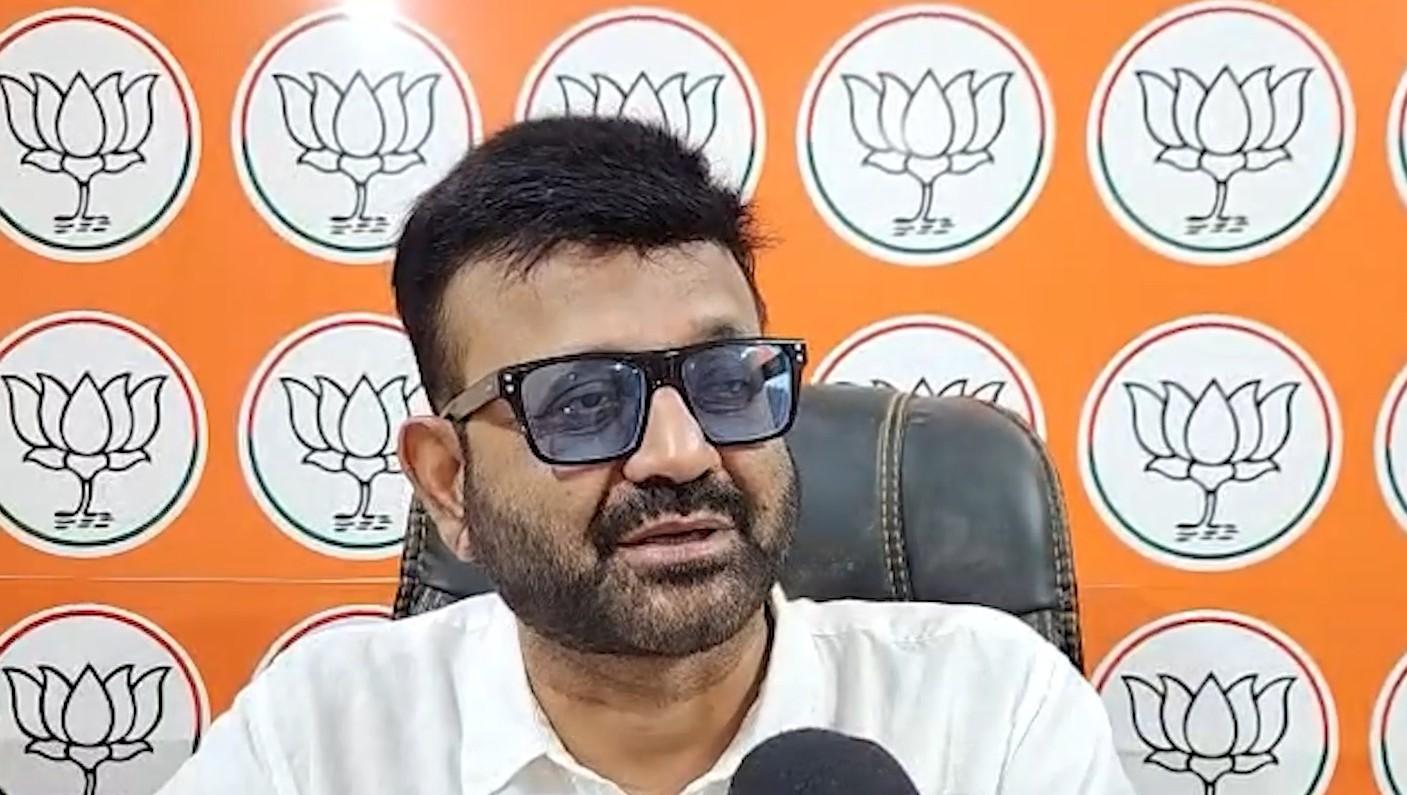 छात्रों